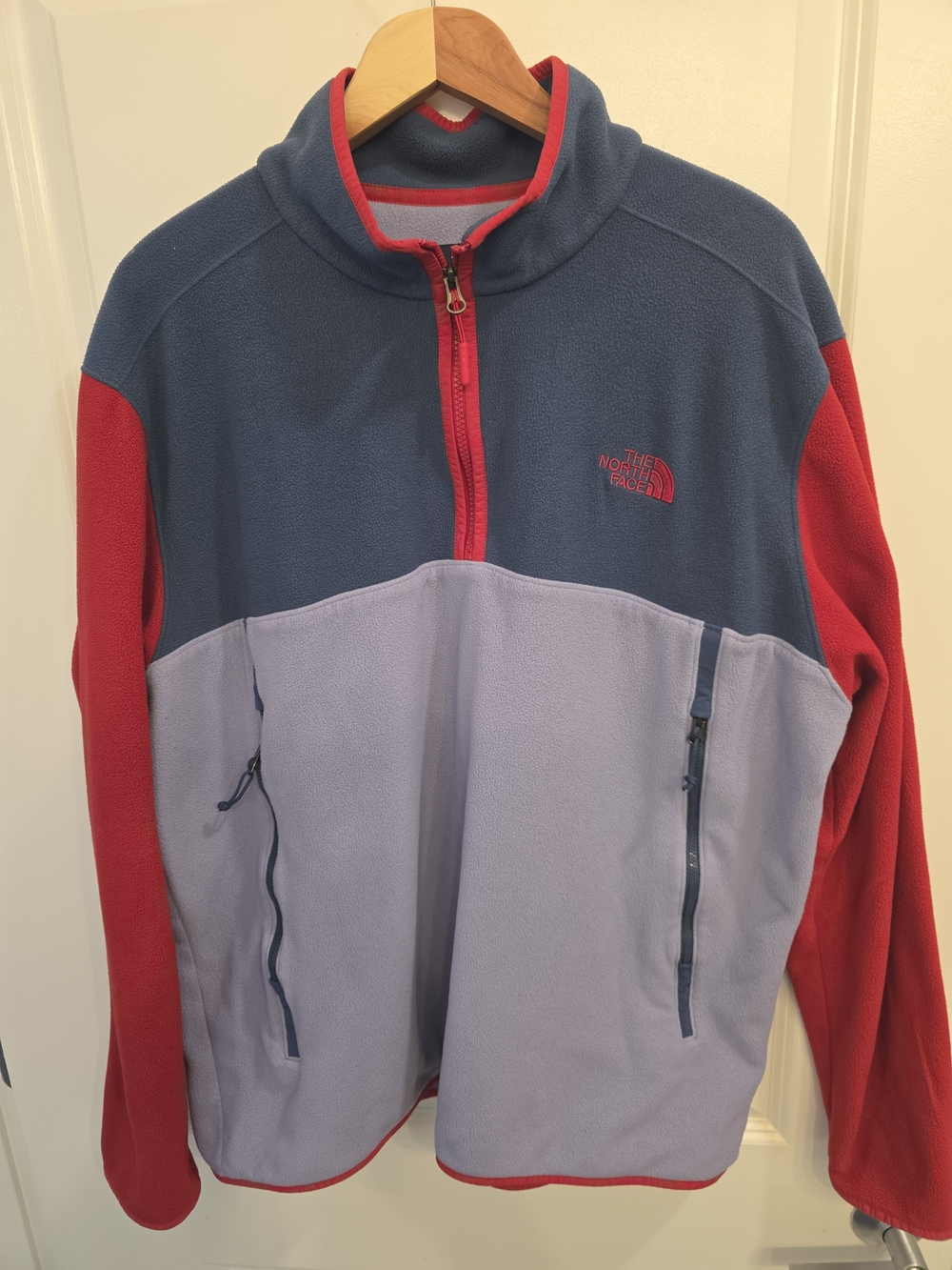 The North Face Vintage Men's XXL Fleece Blue Red Gray Full Zip Pit Zips...